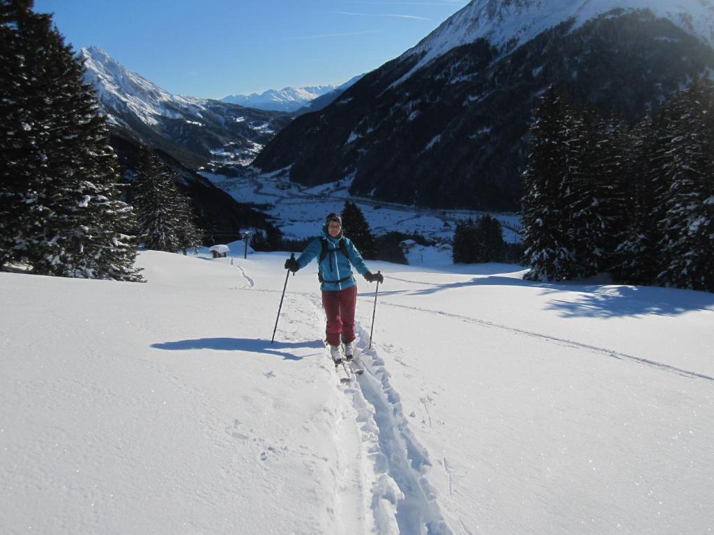 Apartamento Haus Mattle Pettneu am Arlberg Exterior foto